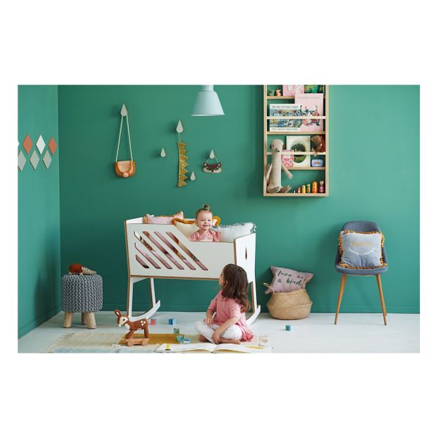 Tuli Swinging Crib-product