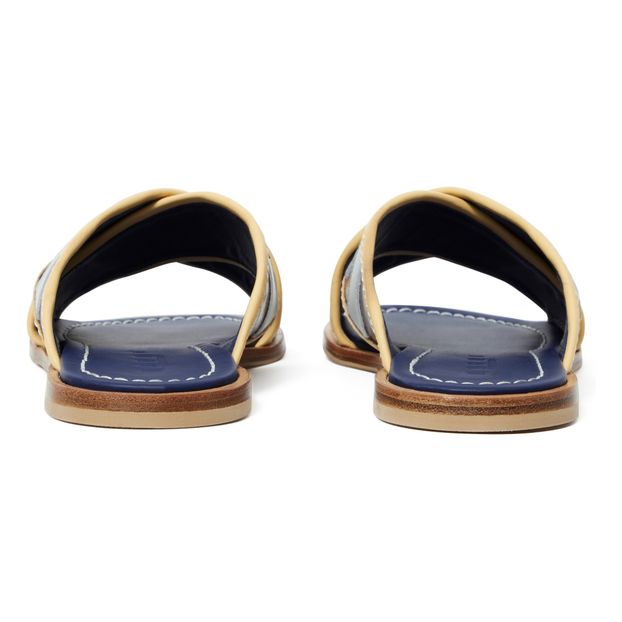 Sandalias Cuero Vernis Cruzadas-product