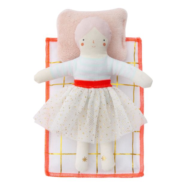 Trunk with Matilda doll-product