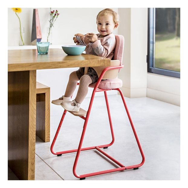 Chaise haute avec tablette Tibu, structure métal et bois, entre-jambe en cuir-product