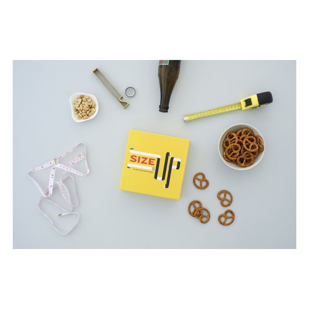 Size up board game-product