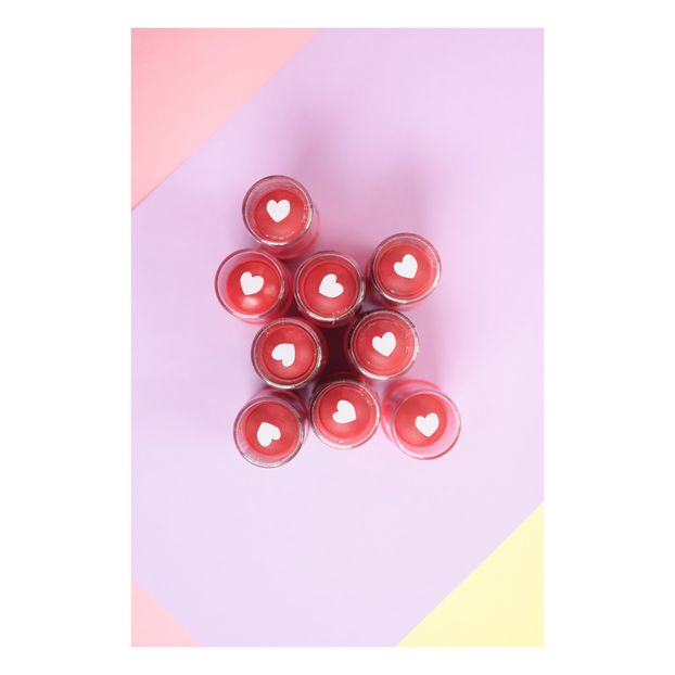 Lip to cheek product-product