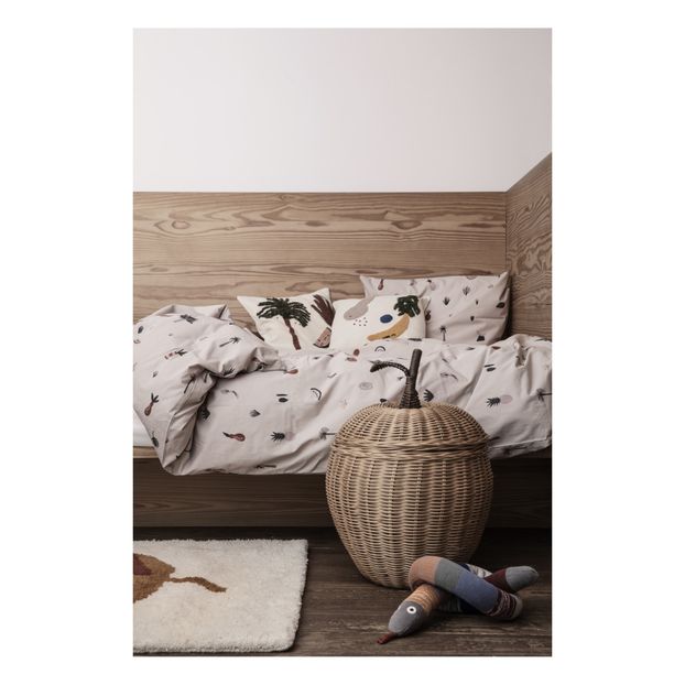 Apple braided basket -product