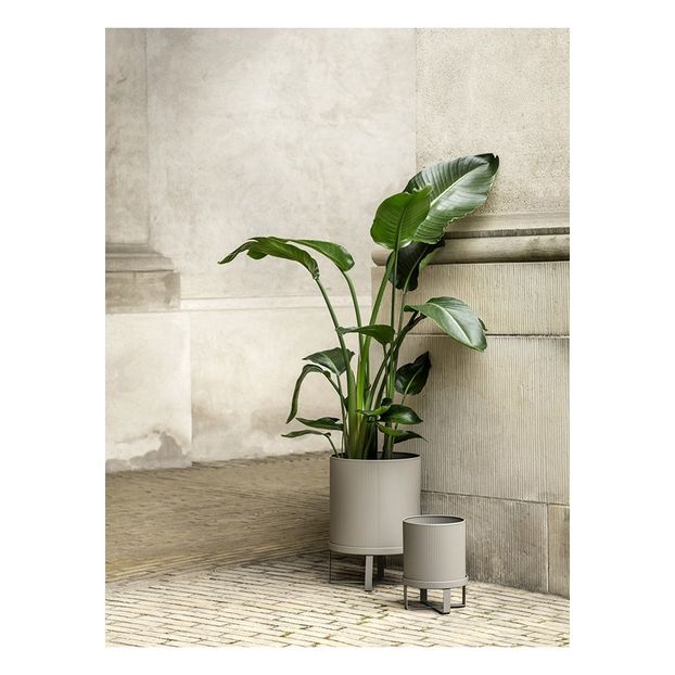 Bau steel plant pot-product