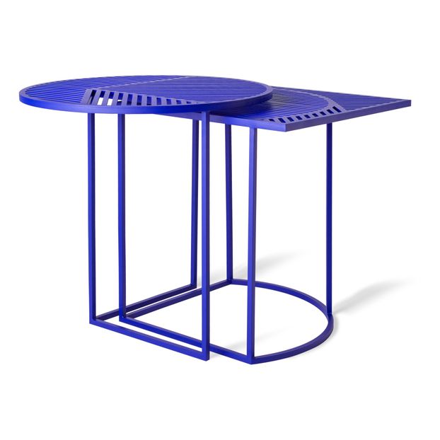 Iso - A side table-product