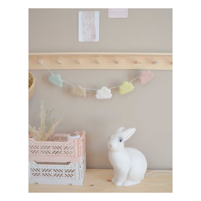 Cloud garland in felted wool | Pale pink