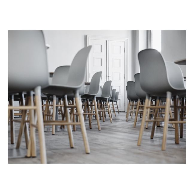 Form Walnut Chair | Grey