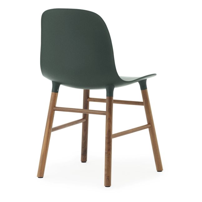 Form Walnut Chair | Green