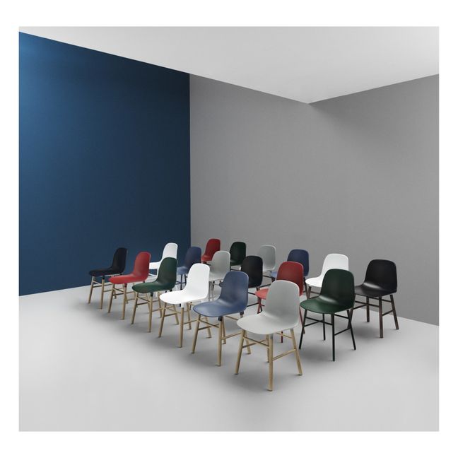 Silla Form de nogal | Rojo