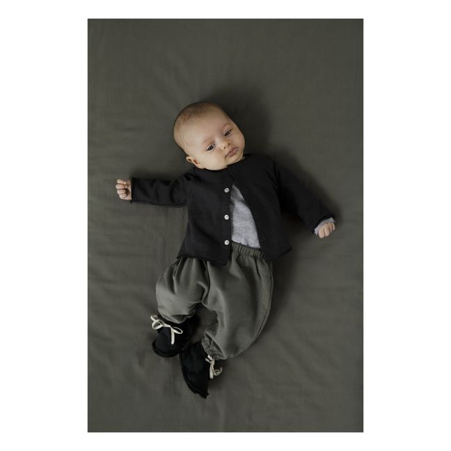 Gerippte Babyschuhe aus Bio-Baumwolle Schwarz