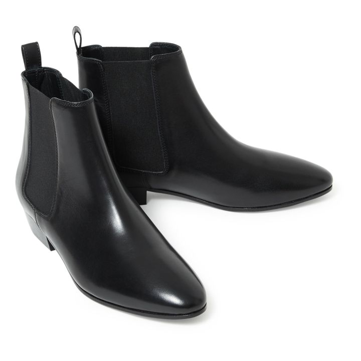 n 66 Leather Ankle Boots Black