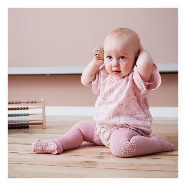 GoBabyGo Crawling Tights and non-slip socks for your child