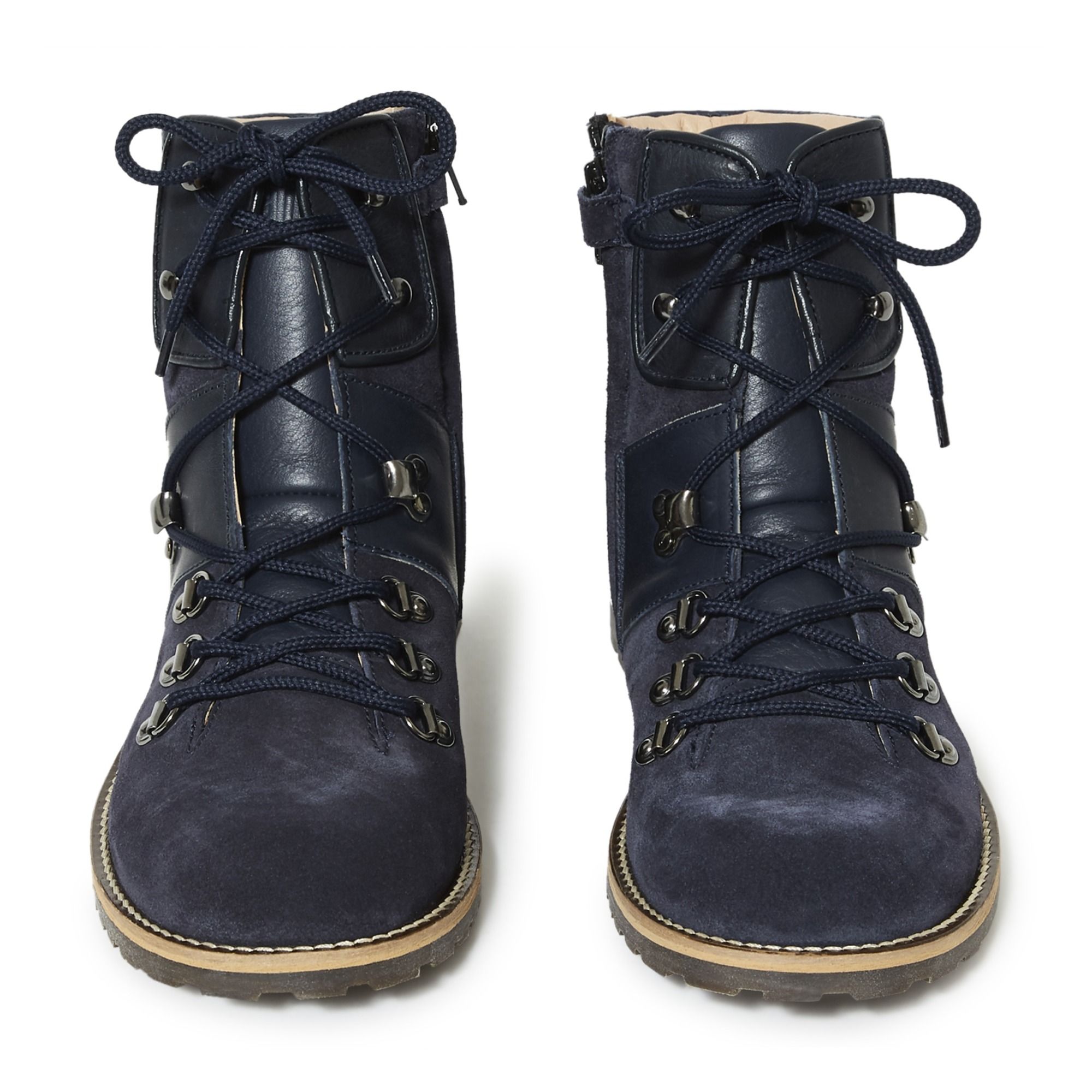 boots with velvet laces