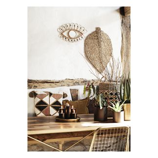 Madam Stoltz Coussin-listing