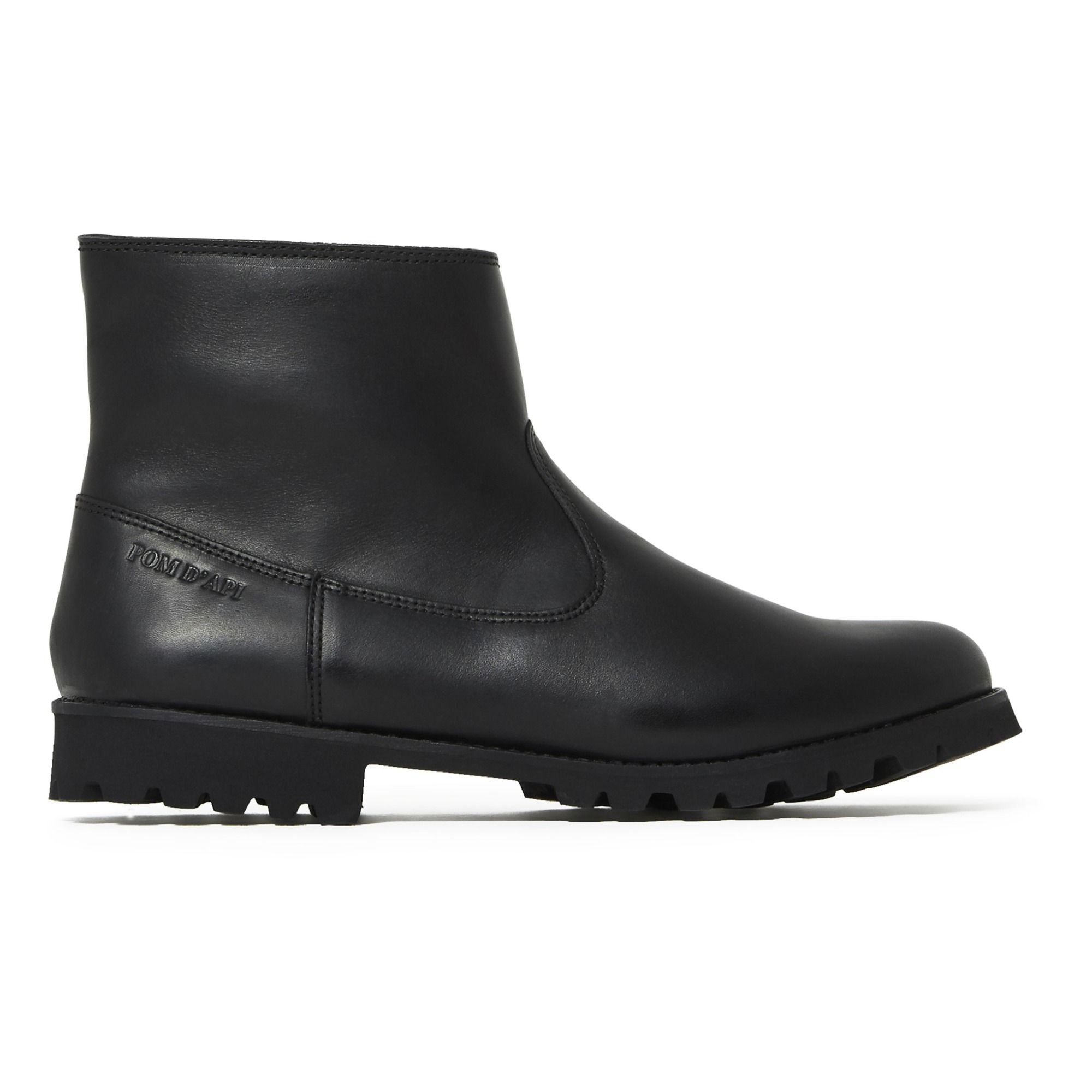 Roadster deals black boots