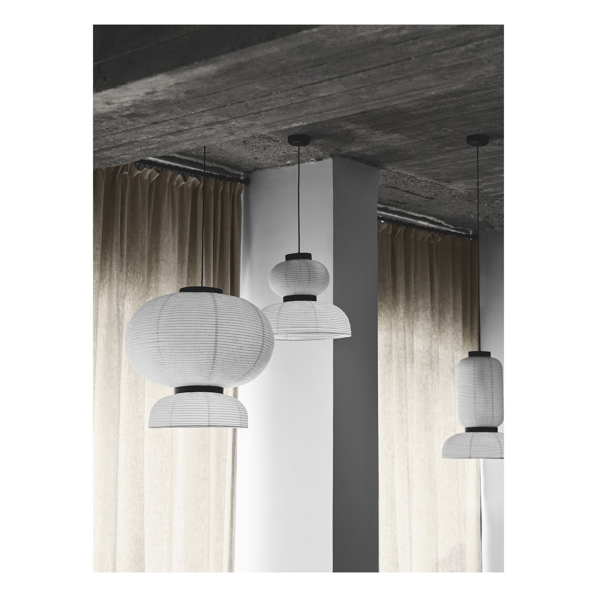 Formakami JH4 Pendant Light, design by Jaime Hayon, 2015 White- Product image n°2