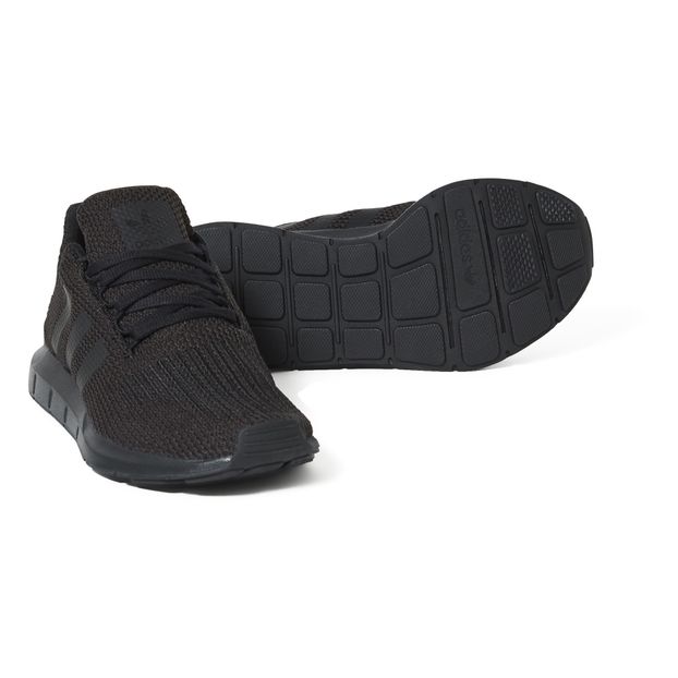 black swift run trainers