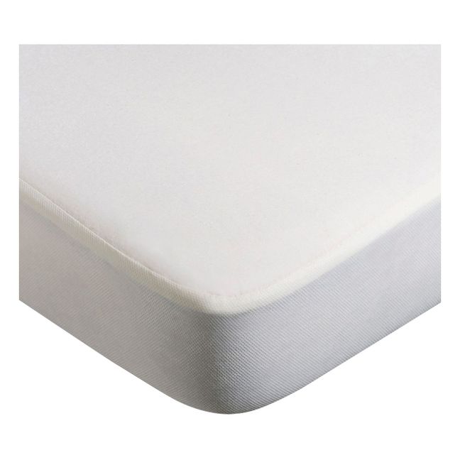 Kumi cradle bamboo mattress protector White