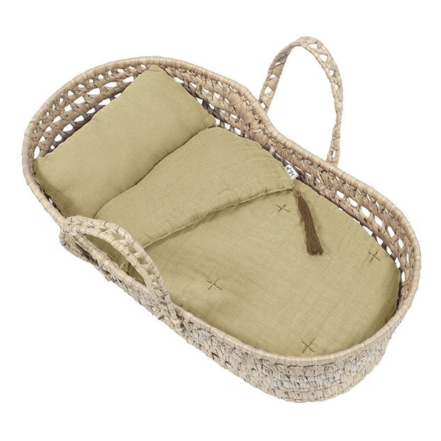 doll moses basket with bedding