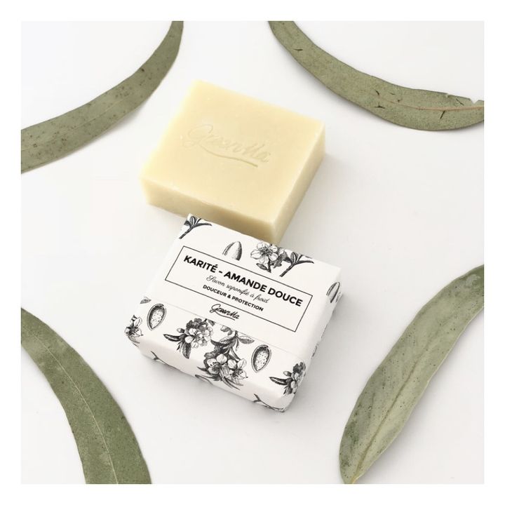 Jabón para pieles sensibles y para bebés con karité y almendra dulce - 100 g- Imagen del producto n°3