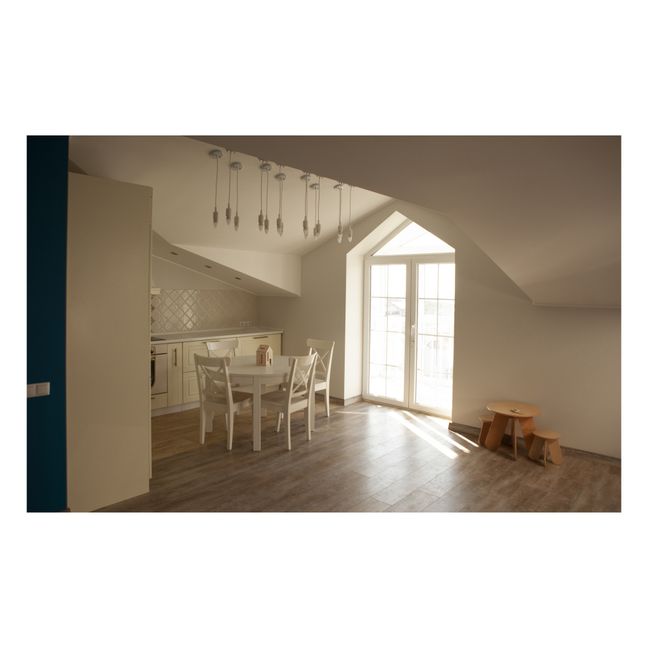 Maisonnette aimantée à construire en bois