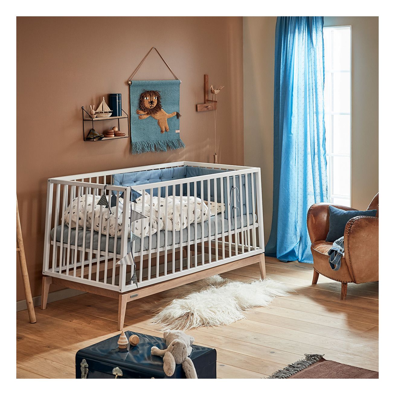 luna oval crib