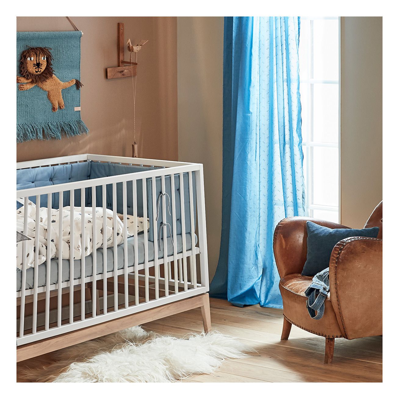 luna oval crib