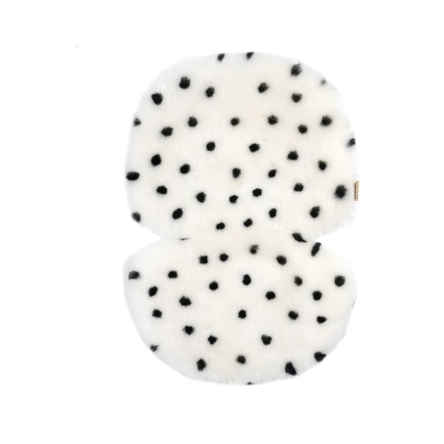 Piel de oveja para cochecito y cuna - 68x44 cm | Dalmatian