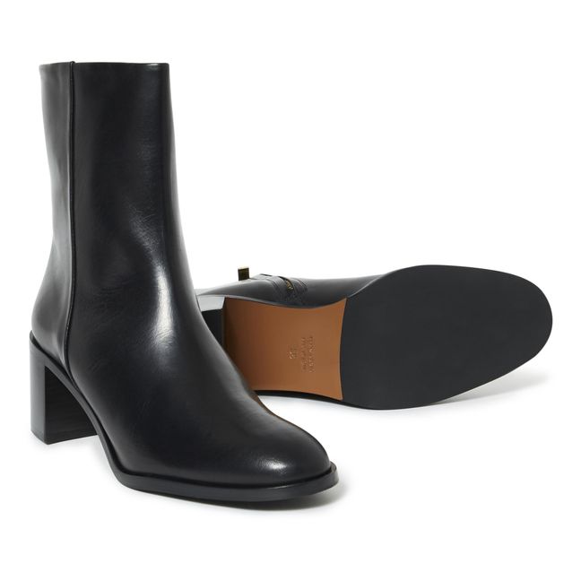 Ellera Ankle Boots  | Black