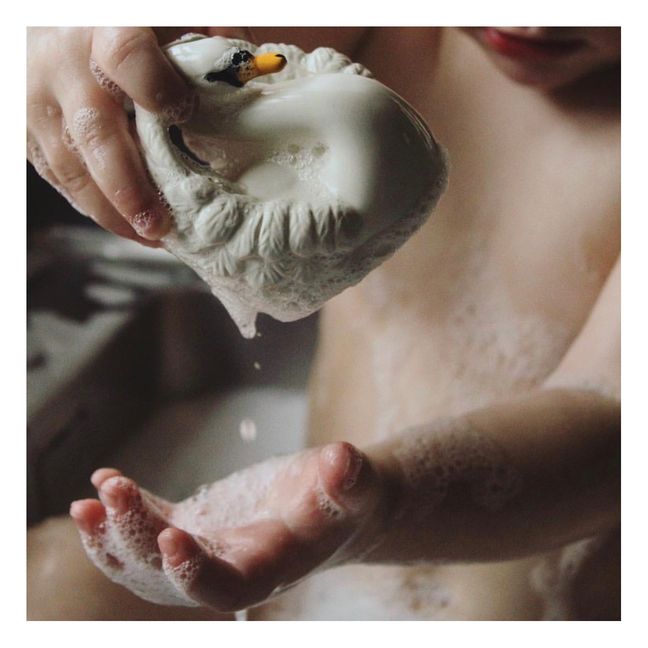 Swan Bath Toy | White