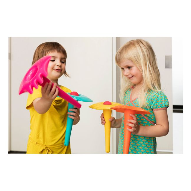 Triplet Multi-use Rake/Shovel | Cherry red