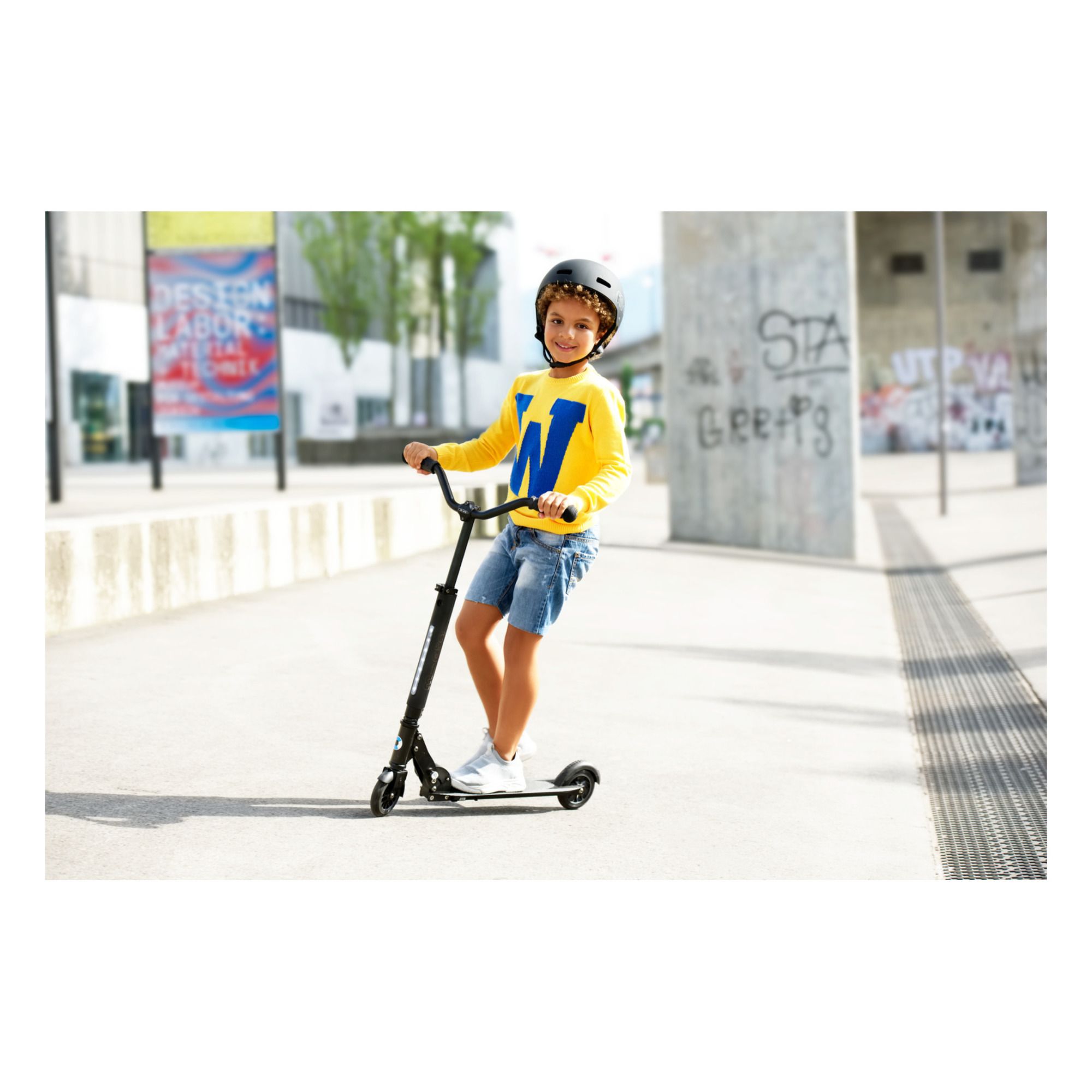 Micro Sprite Deluxe Scooter  Black- Product image n°1