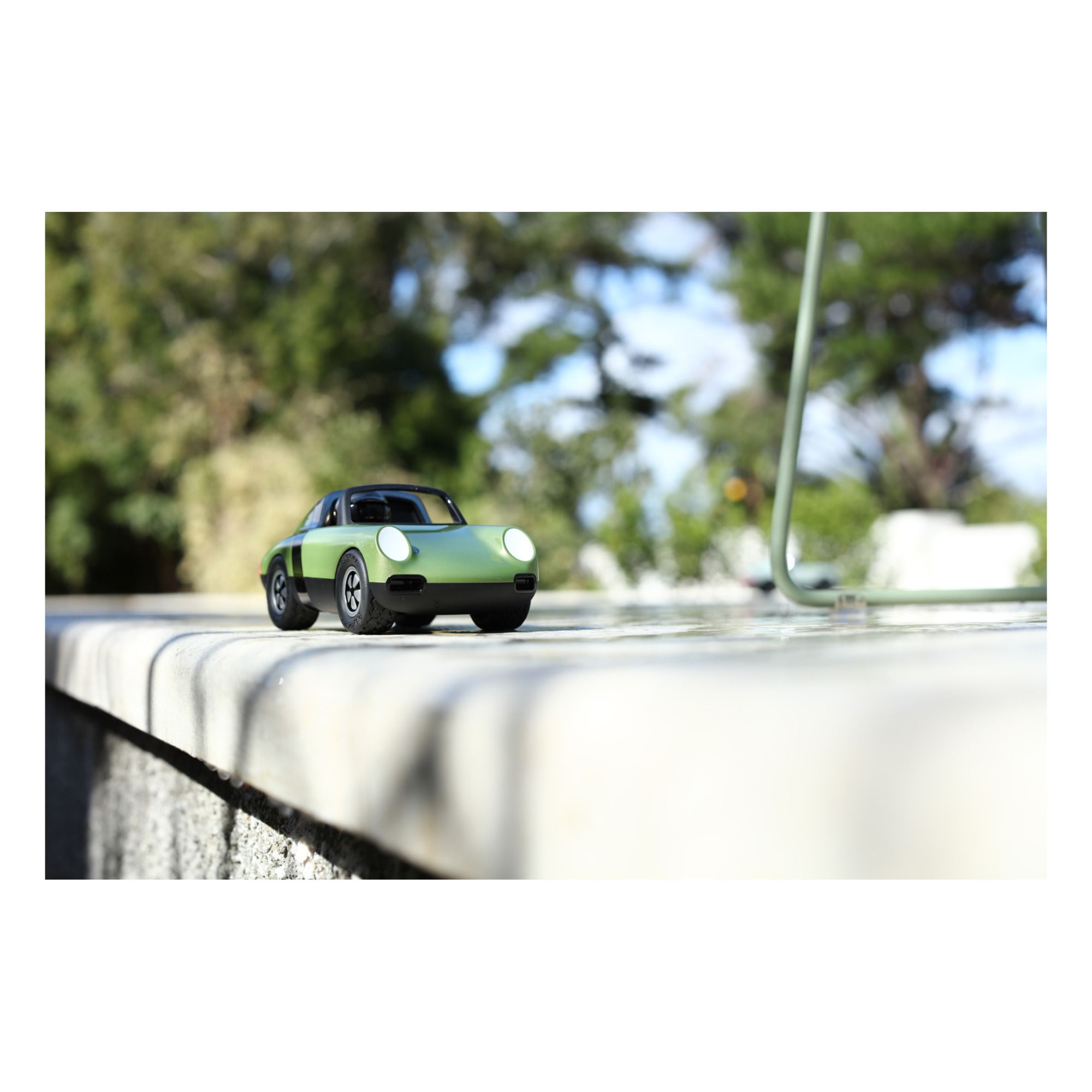 Luft Spielzeugauto Grünolive- Produktbild Nr. 3