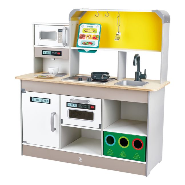 Cocina deluxe con placas electrónicas y papelera de reciclaje