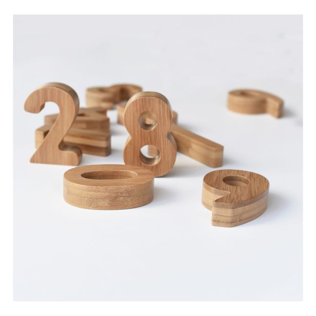 Chiffres en bois