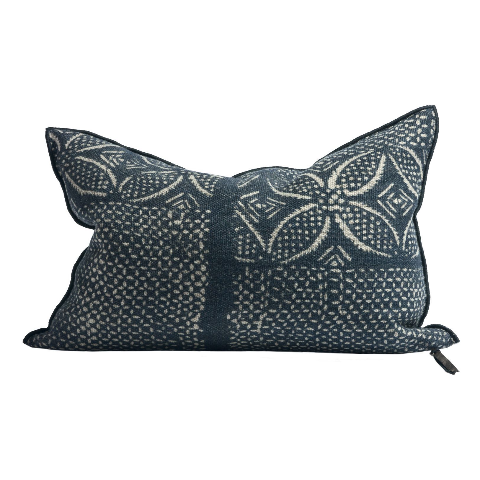Maison de vacances - Coussin Vice Versa en lin Wabi-Sabi Bogolan - Bleu indigo