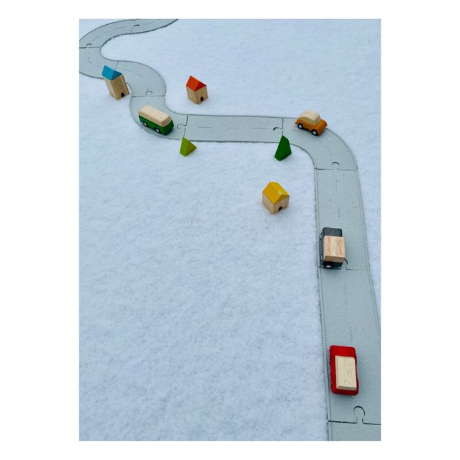 Natural Rubber Circuit and Accessories