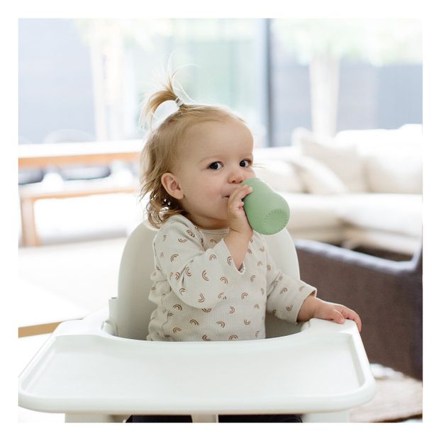 Gobelet Avec Paille En Silicone Vert Amande Ezpz Design Enfant