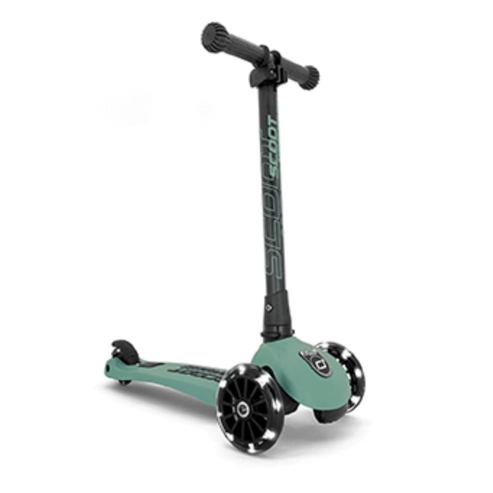 Highwaykick 3 LED Scooter | Chrome green- Product image n°0