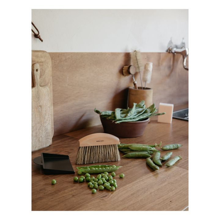 Tabletop Dustpan and Brush Set - Clynk Nature | Black- Product image n°2