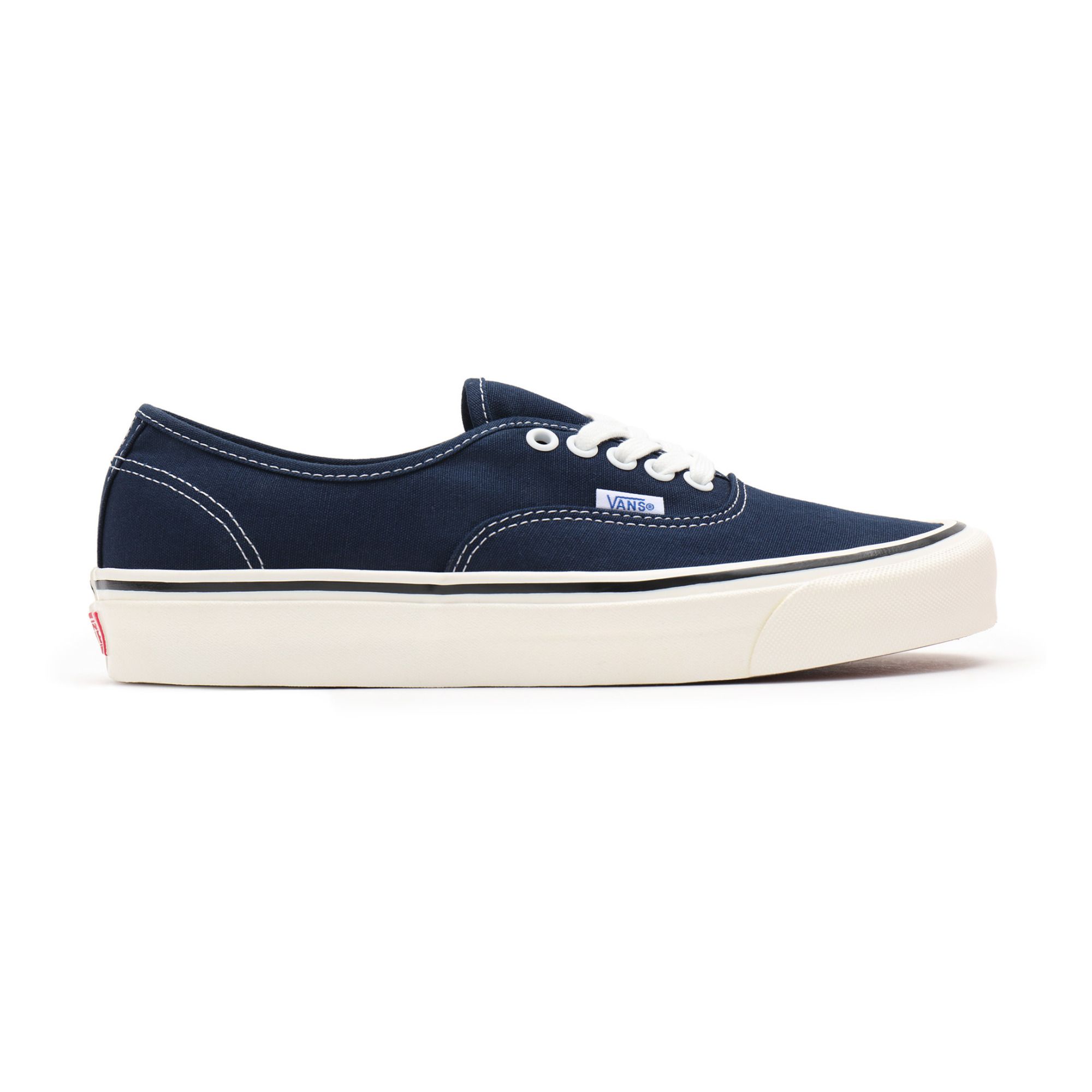 vans authentic jean