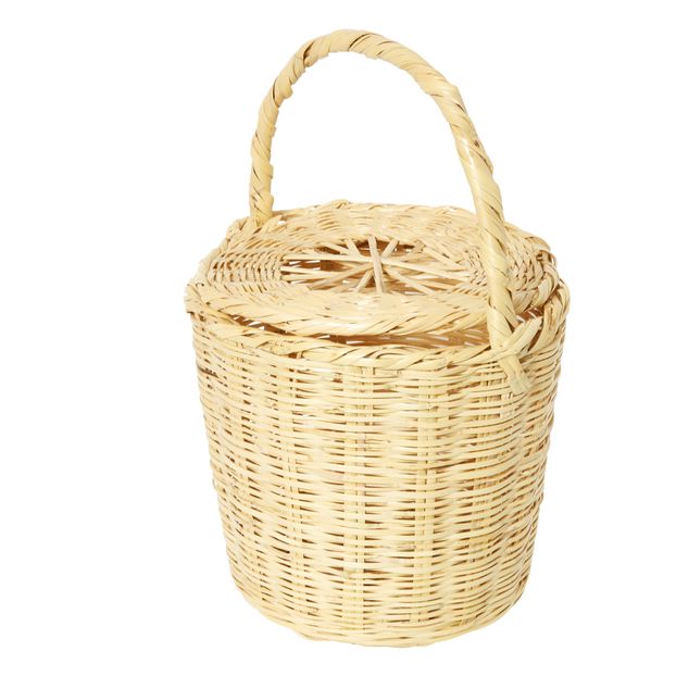 small wicker bolsa