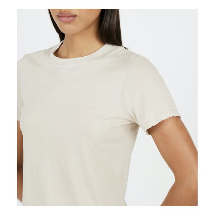 Camiseta Standard | Beige- Imagen del producto n°2