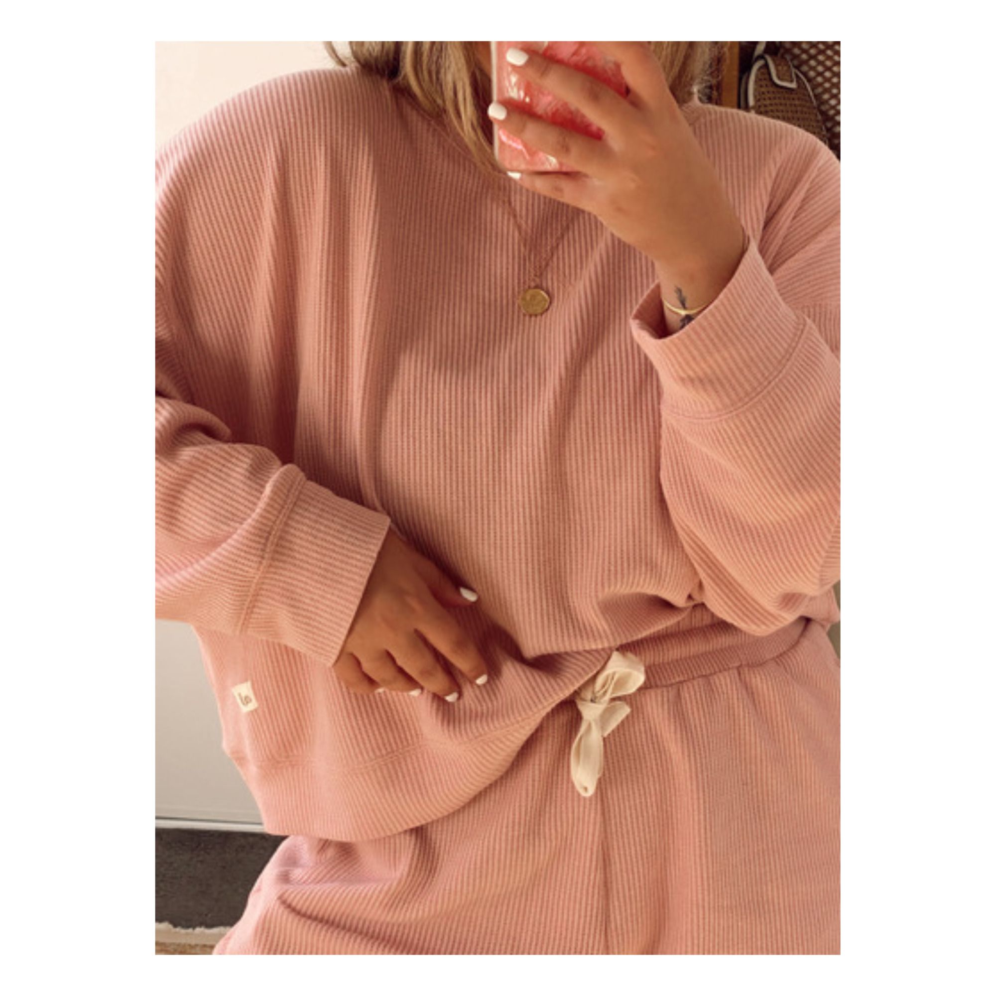 sweatshirt top and bottom