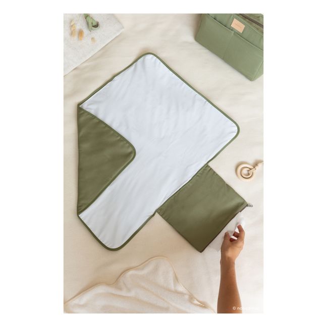 Cambiador de viaje Baby on the go | Verde oliva