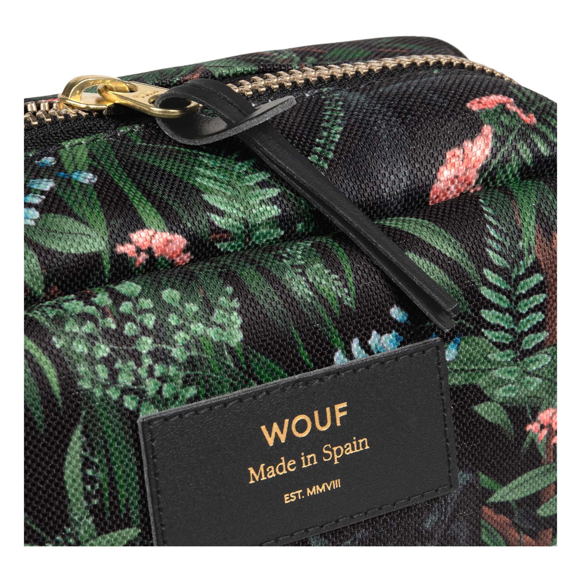 small black makeup bolsa