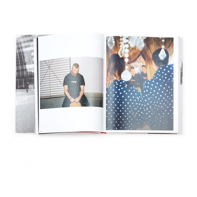 Buch Supreme - EN