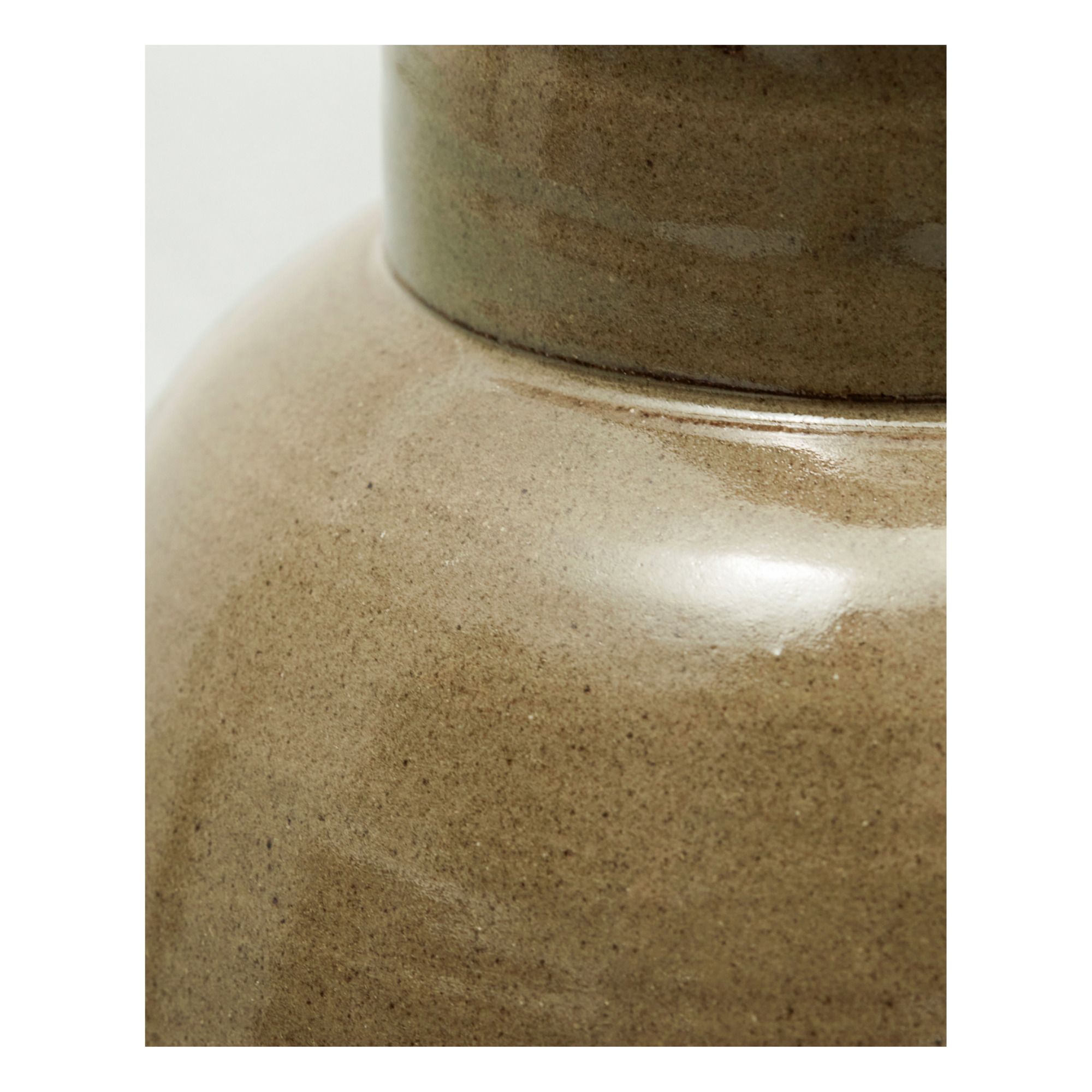 Aju Ceramic Vase Verde- Imagen del producto n°3