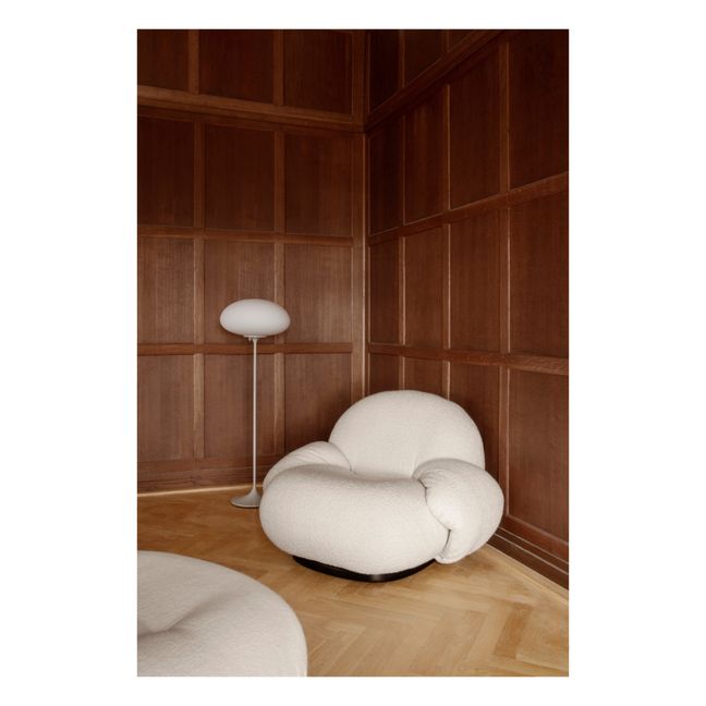 Pacha Lounge Chair with Armrest - Pierre Paulin Ivory
