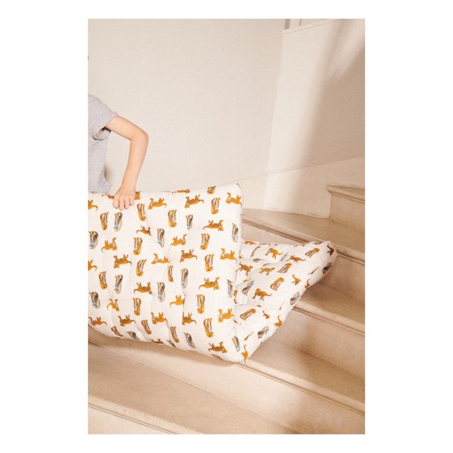 Jaguar floor mattress